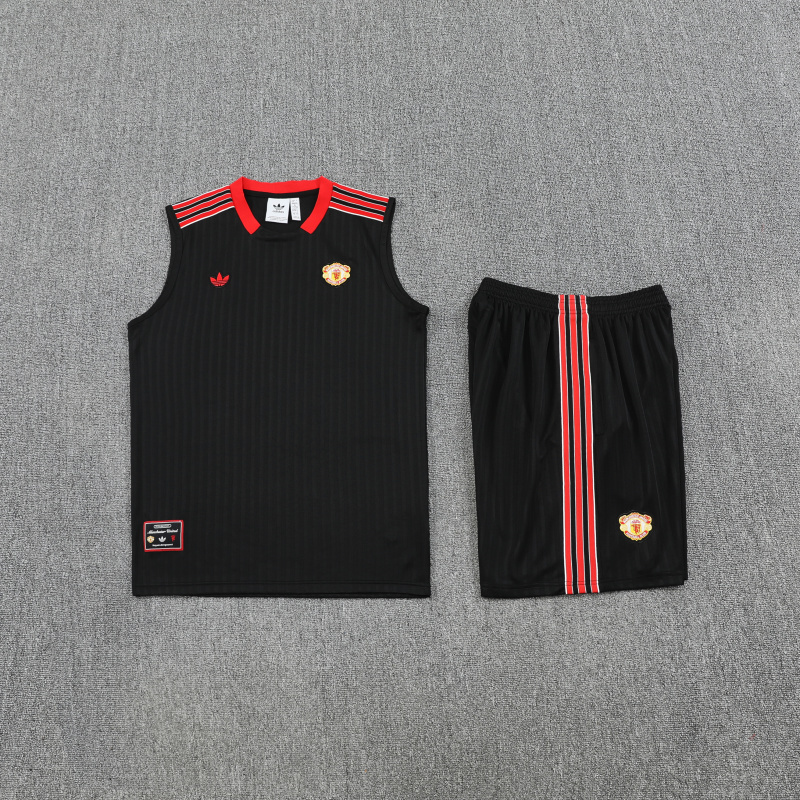 2025-26 Manchester United Sleeveless Vest Training Wear