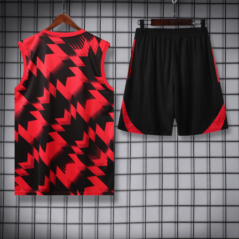 2025-26 Manchester United Sleeveless Vest Training Wear