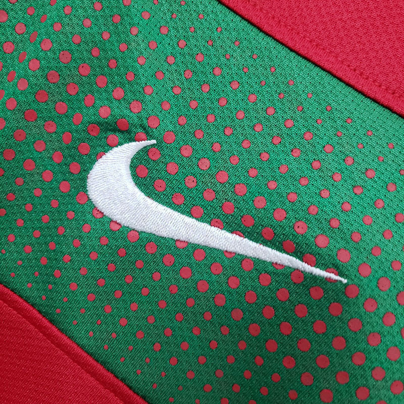Retro 2010 Portugal home Football jersey retro