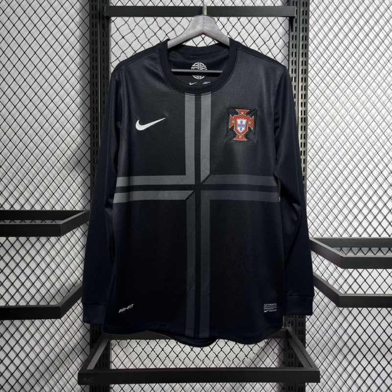 Retro 2013 Portugal away football jersey Retro