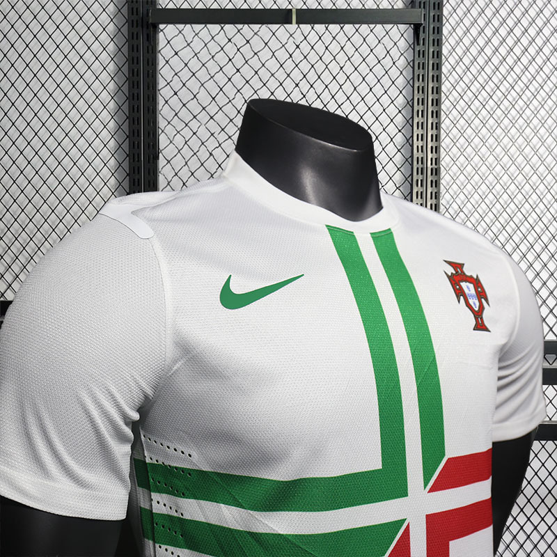 Retro Player 2012-13 Portugal away retro football jersey