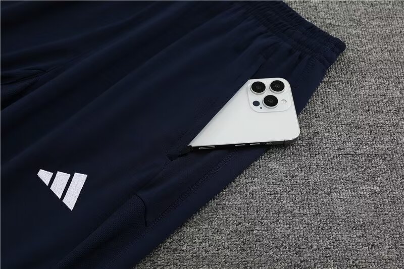 2023/2024 Real Madrid half-pull training uniform royal blue suit