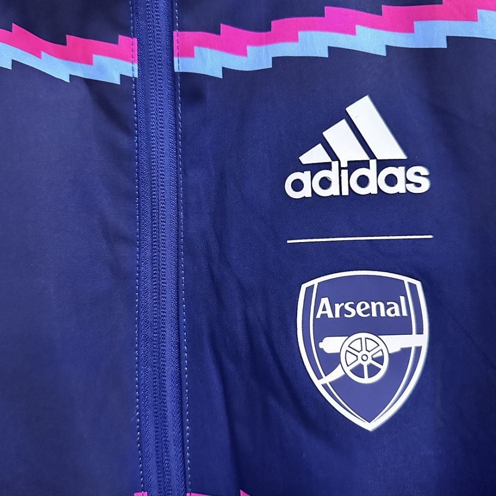 Windbreaker Arsenal