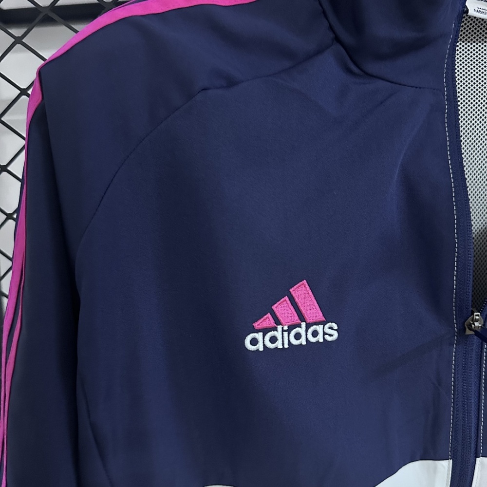 Windbreaker Arsenal
