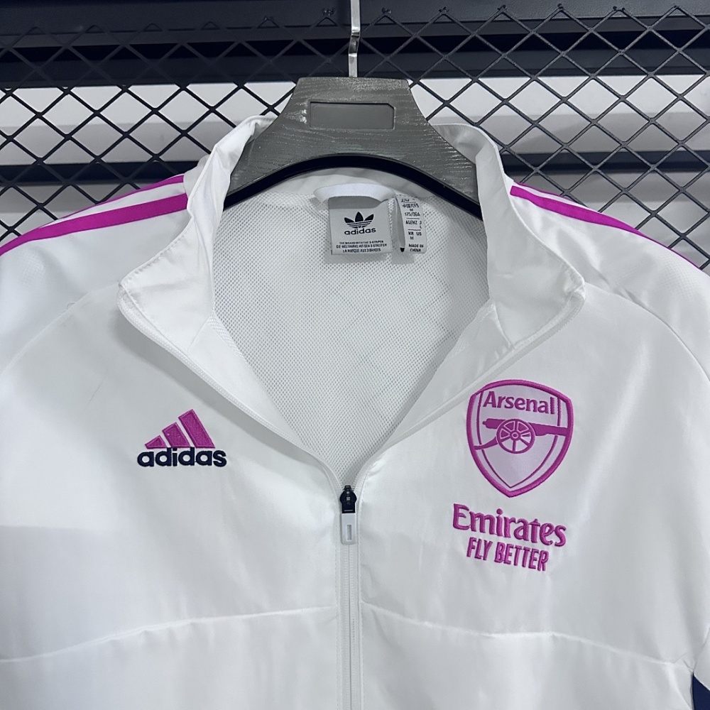 Windbreaker Arsenal
