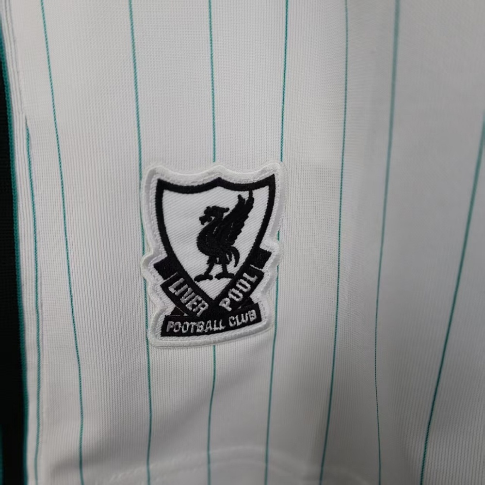 Player 2025-26 shorts Liverpool shorts