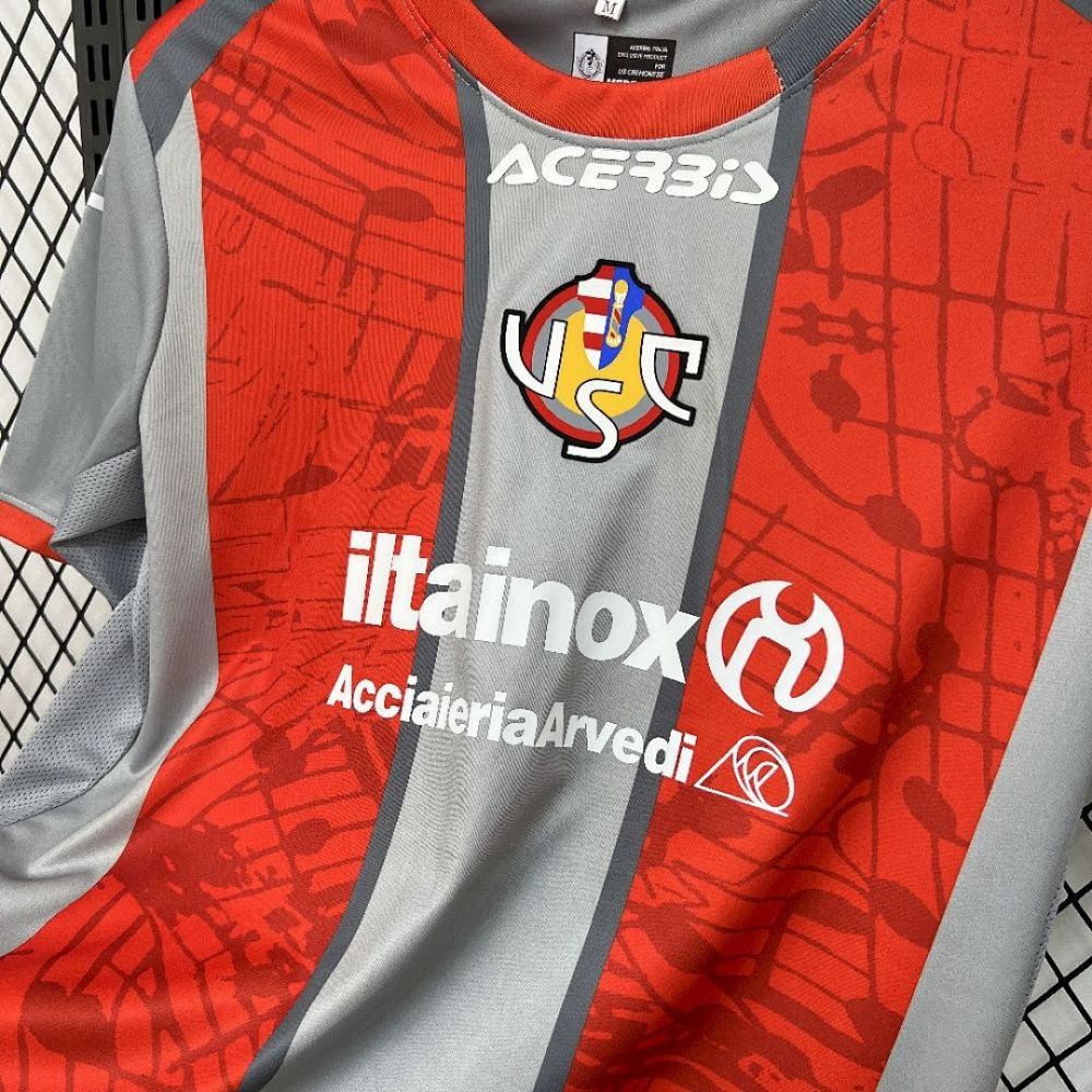 2025-26 Cremonese Home Football jersey