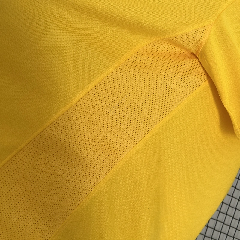 Retro 2010 Brazil Home Retro football jersey