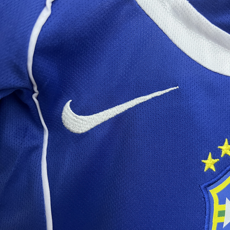 Retro Kids 2004-06 Kids Brazil Away retro RONALDINHO KAKA CAFU R.CARLOS RONALDO Football jersey