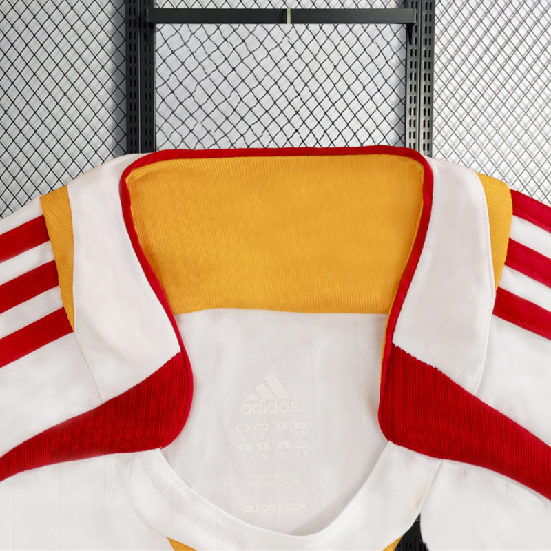 Retro 2006 Spain Away retro Football jersey