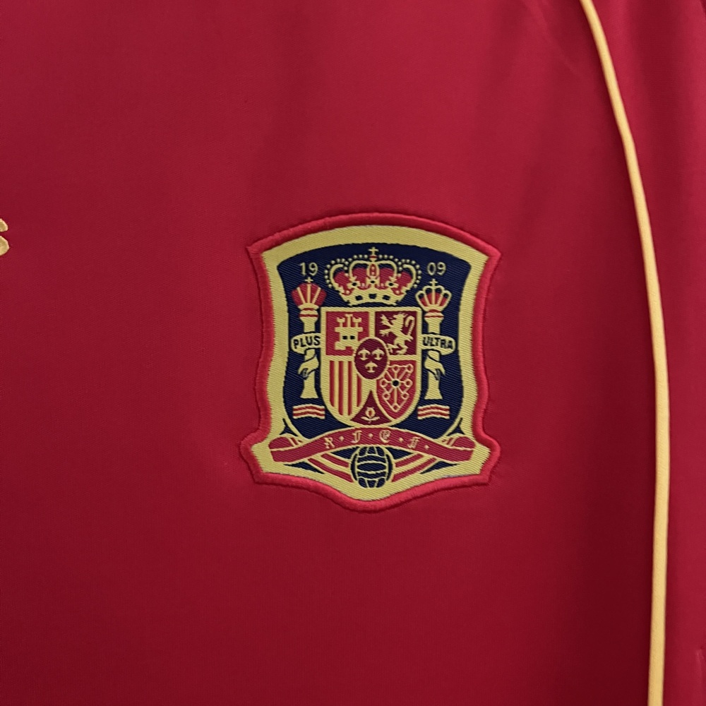 retro 2008 Spain Home retro football jersey