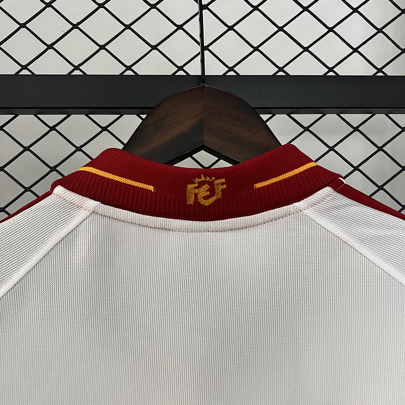 Retro 2000 Spain Away retro Football jersey