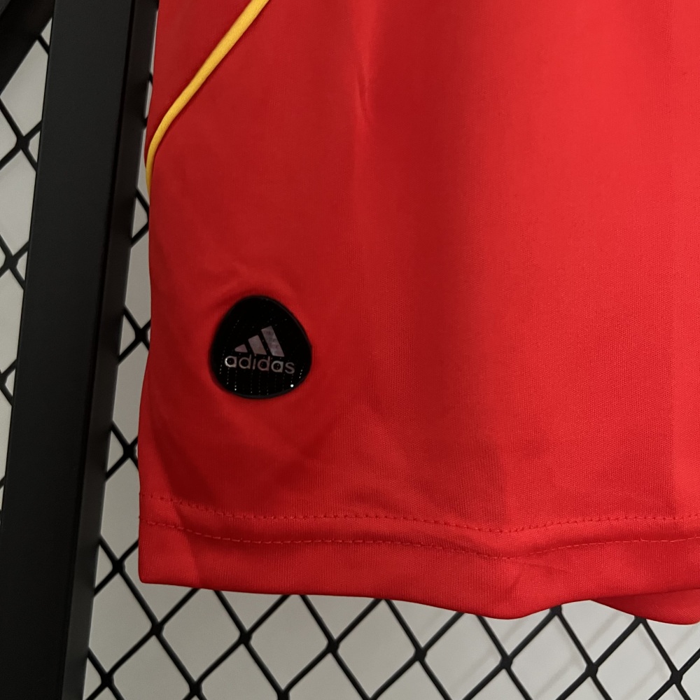 retro 2008 Spain Home retro football jersey