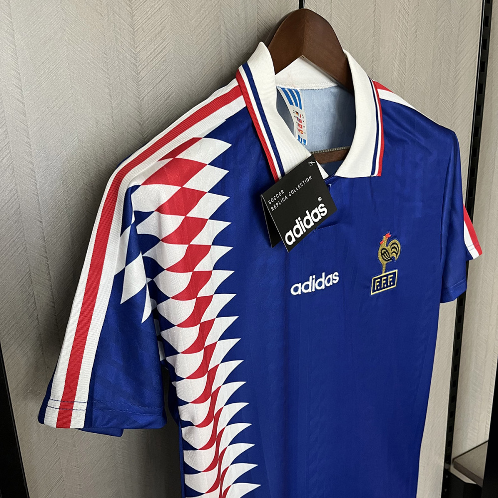 Retro 1994-95 France home Retro Football jersey