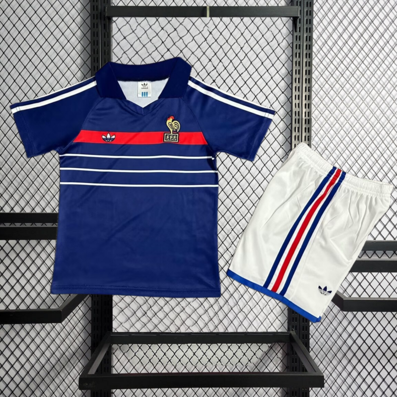 Retro KIDS 1984-86 KIDS European Cup Champions France Home Retro Football jersey