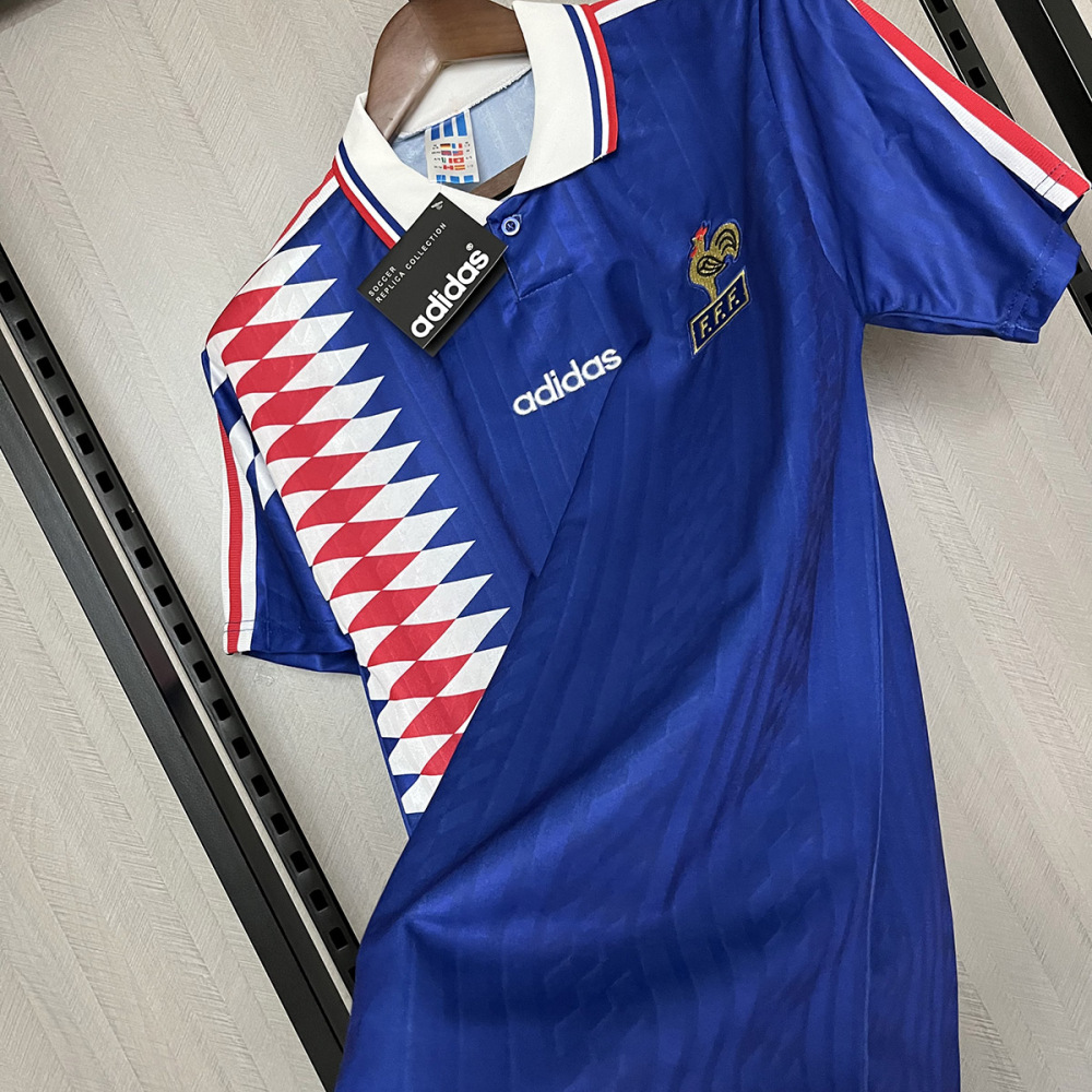 Retro 1994-95 France home Retro Football jersey