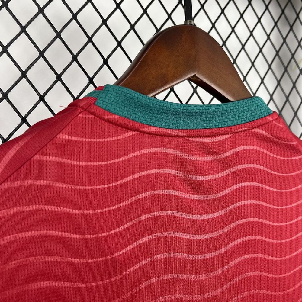 Women's 2026 Portugal Home World Cup Football jersey