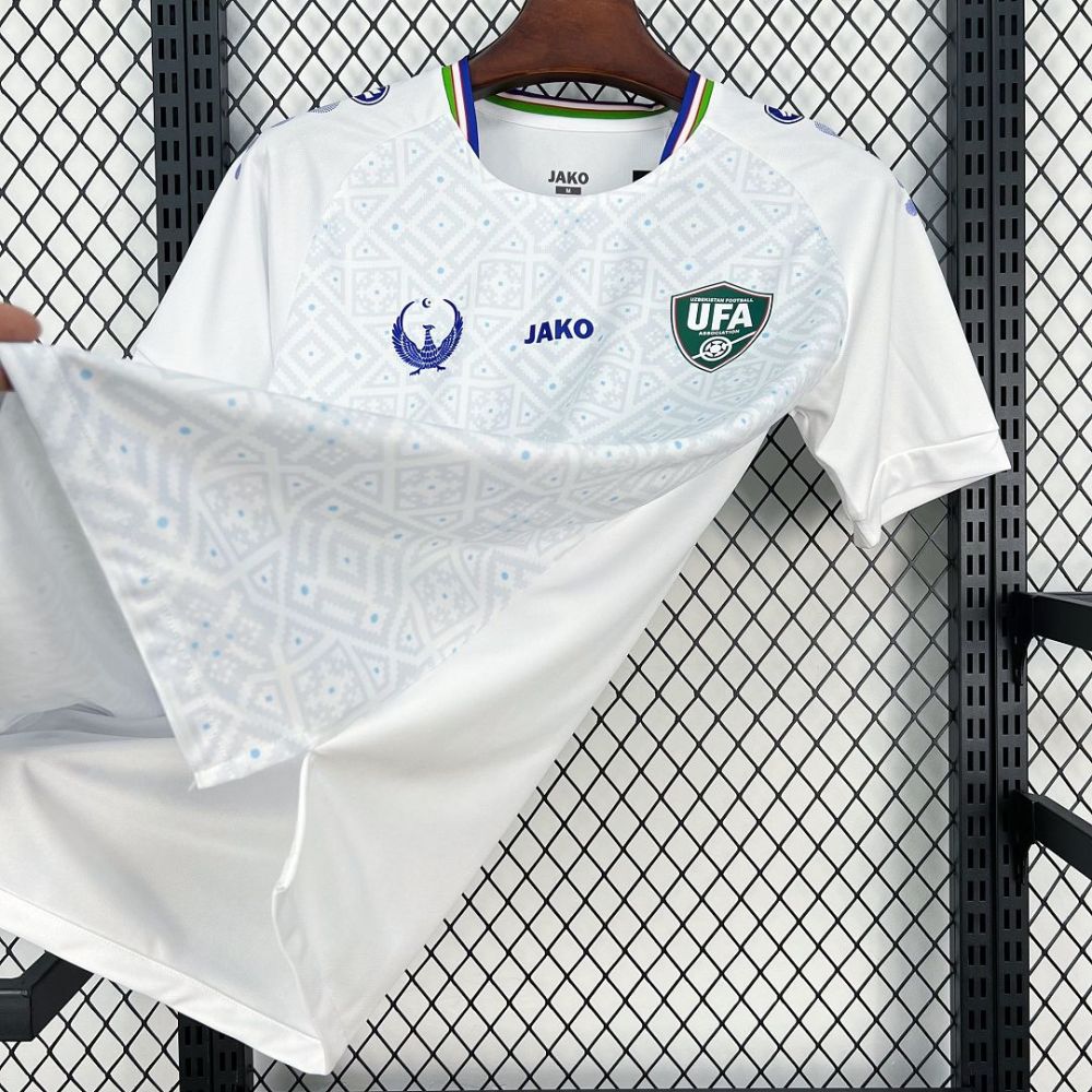 2026 Uzbekistan Away Football jersey