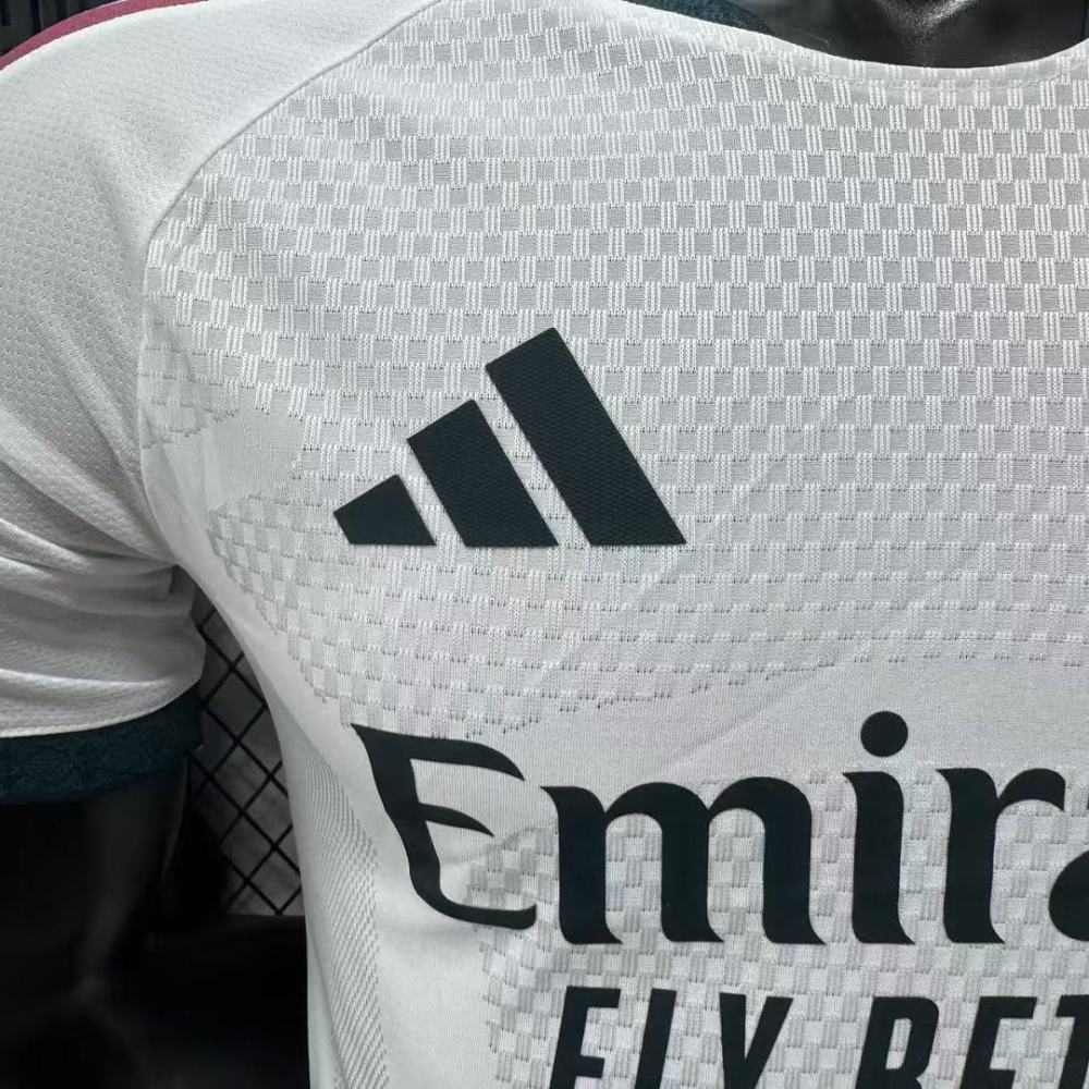 Player 2026-27 Real Madrid Home Football jersey