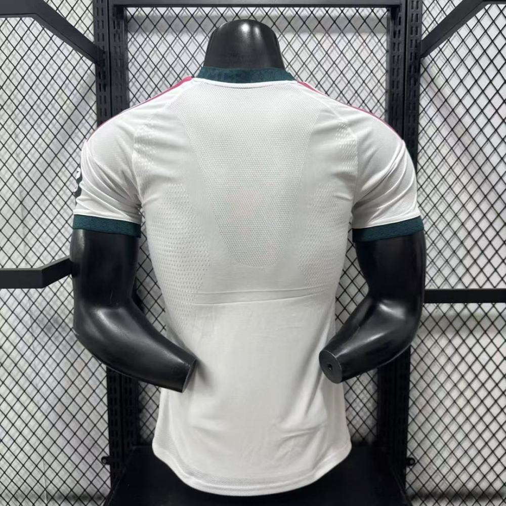 Player 2026-27 Real Madrid Home Football jersey