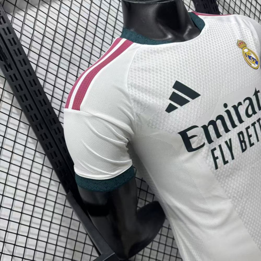Player 2026-27 Real Madrid Home Football jersey