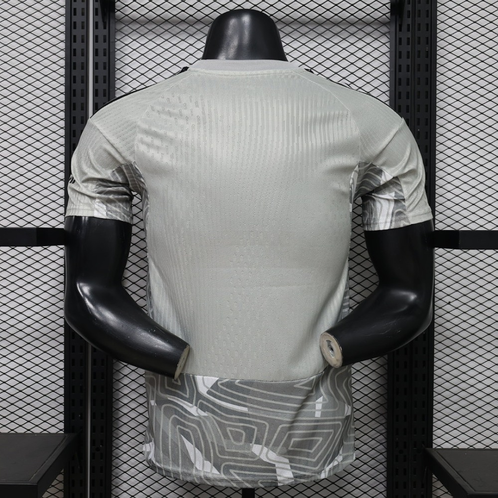 Player 2026-27 Arsenal goalkeeper Football jersey