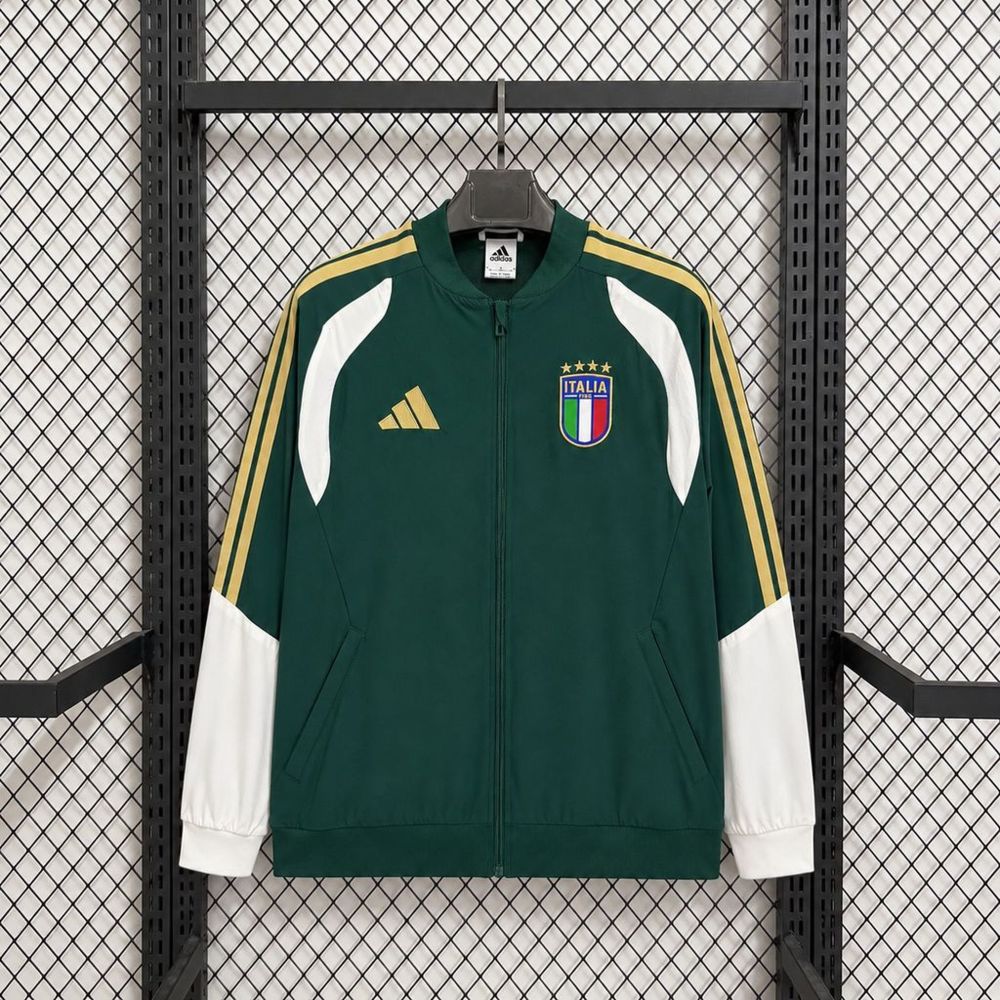 Windbreaker Italy