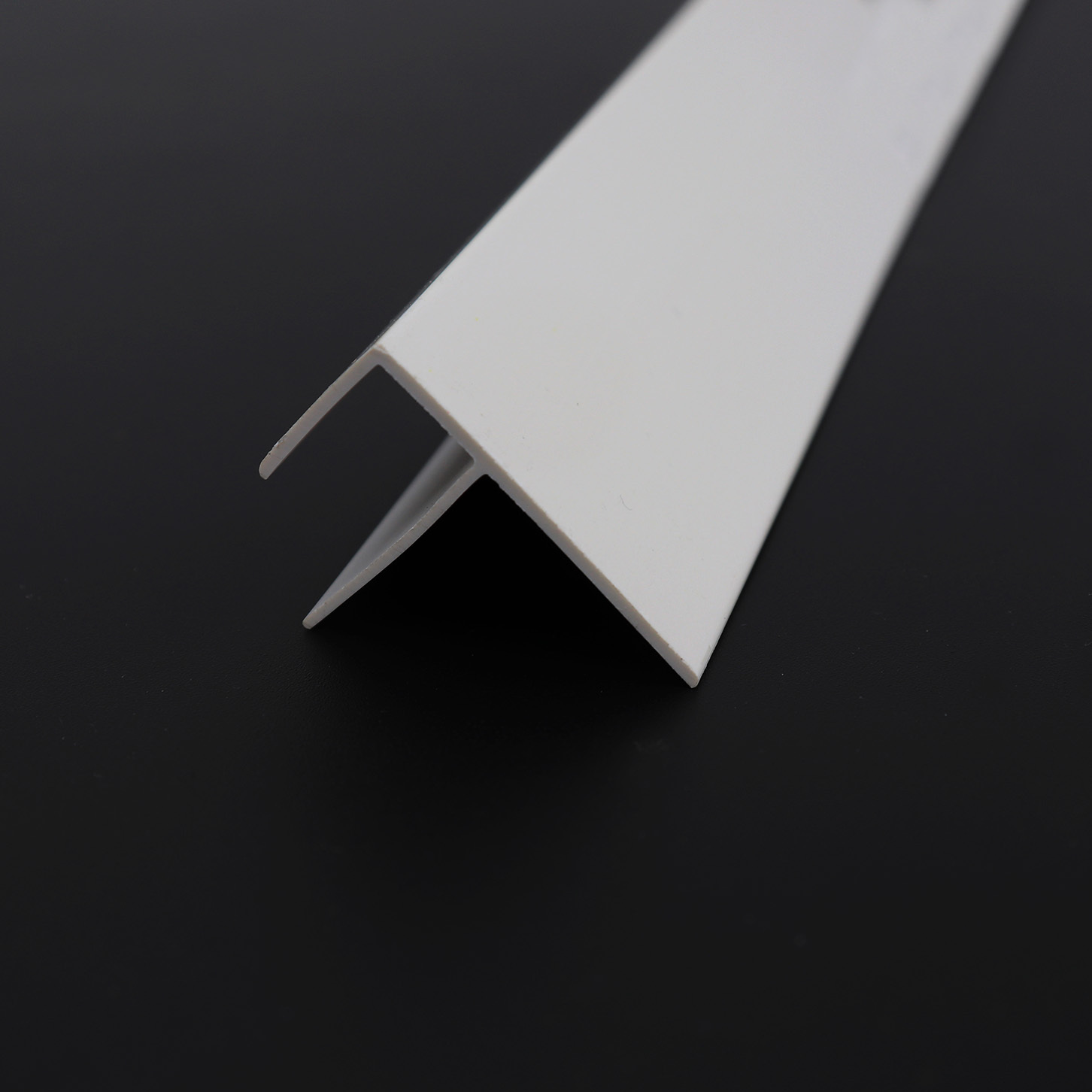 PVC Profile Stair Nose YT10