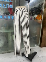 Women's striped print draped trousers