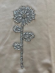 Women's Long Sleeve Diamond Decorated Flower Sweatshirt