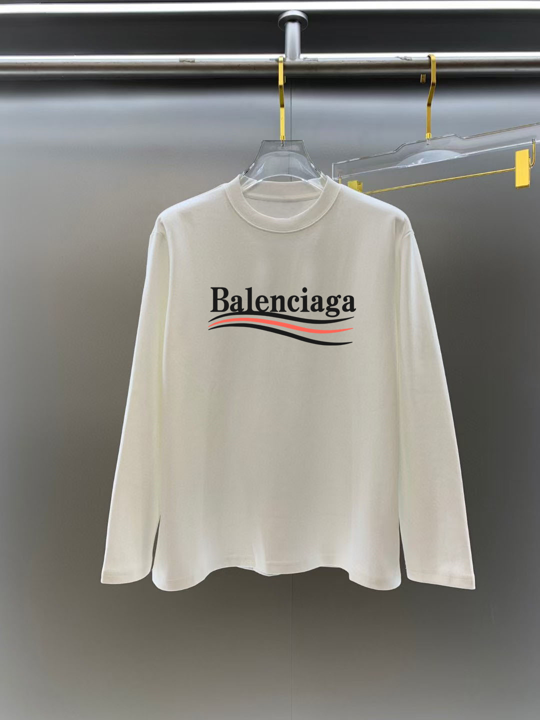 GXZ Men's Long-Sleeve White T-Shirt – Balenciaga-Inspired Minimalist Graphic Design