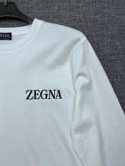 GXZ Men’s Premium White Long-Sleeve T-Shirt – Minimalist and Timeless Design