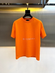 GXZ Men's Orange Short-Sleeve Embossed Logo T-Shirt – Bold Fashion for Casual and Urban Wear