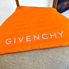 GXZ Men's Orange Short-Sleeve Embossed Logo T-Shirt – Bold Fashion for Casual and Urban Wear