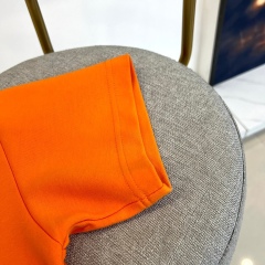 GXZ Men's Orange Short-Sleeve Embossed Logo T-Shirt – Bold Fashion for Casual and Urban Wear