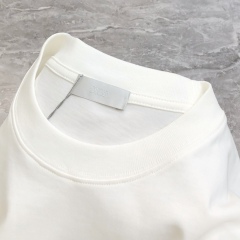 GXZ Men’s White T-Shirt with Dior-Inspired Floral Logo – Trendy and Sophisticated