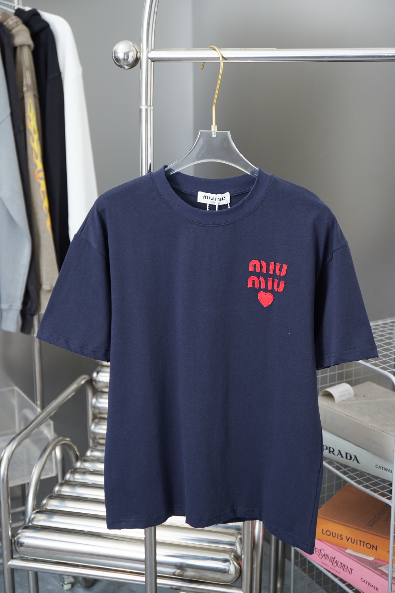 GXZ Men's Navy Blue Graphic T-Shirt with Heart Detail – Stylish and Comfortable