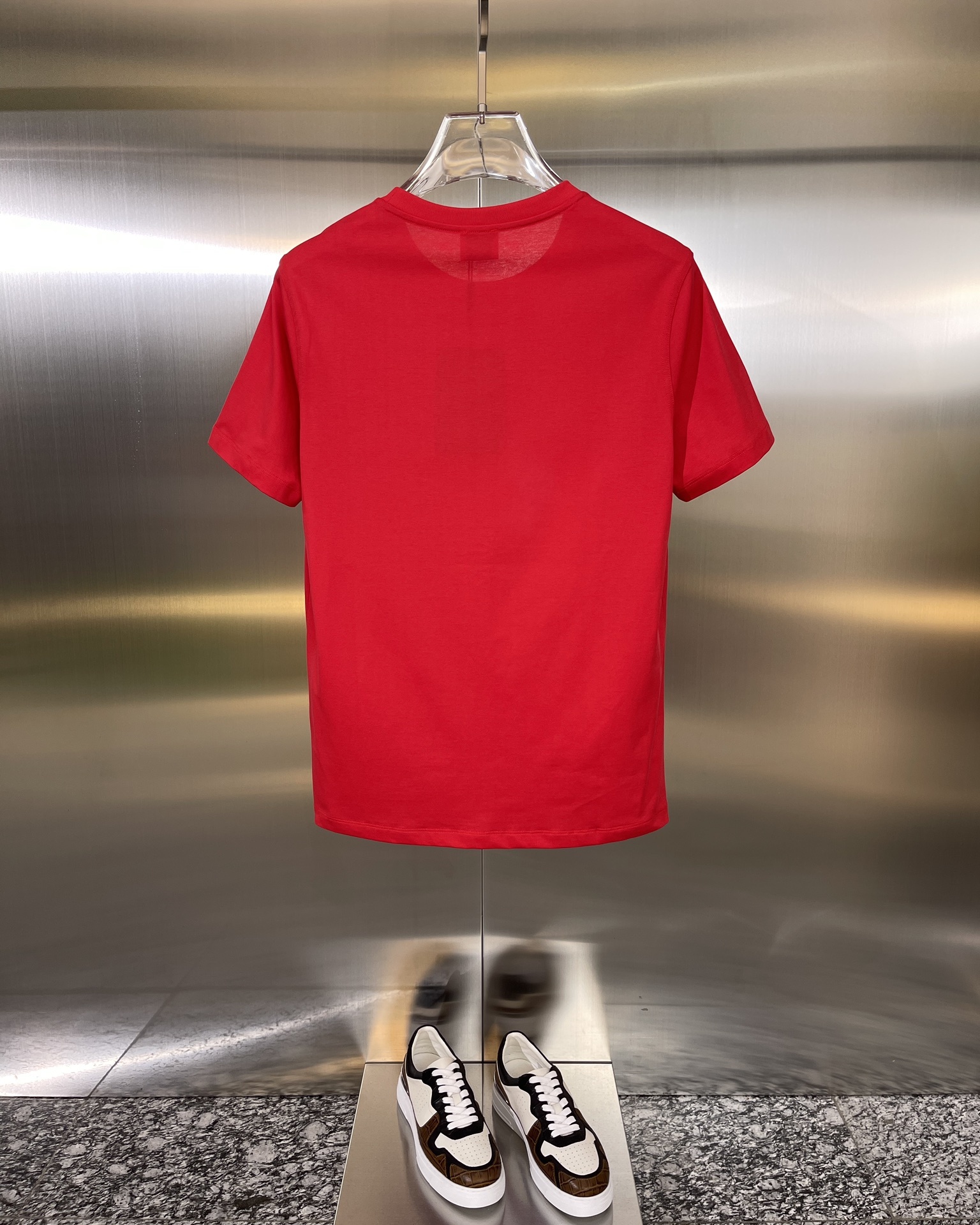 GXZ Men's Red Burberry Knight Graphic T-Shirt – Bold and Iconic Casual Style