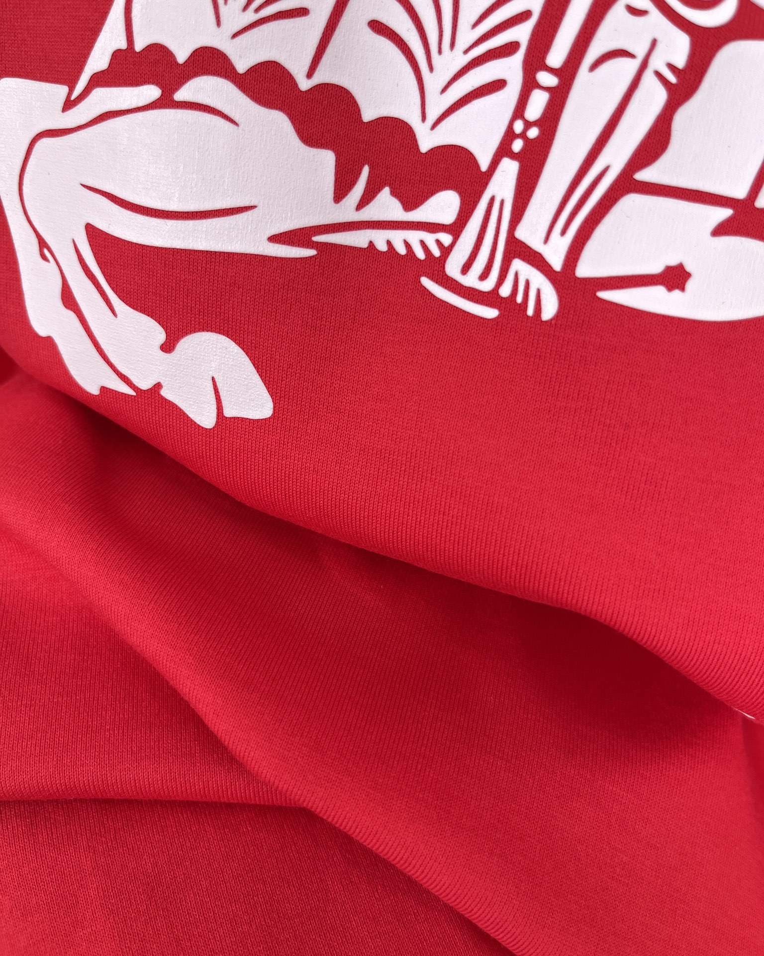 GXZ Men's Red Burberry Knight Graphic T-Shirt – Bold and Iconic Casual Style