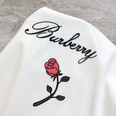 GXZ Men's Olive Green Rose Embroidery T-Shirt – Effortlessly Chic Casual Wear