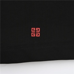 GXZ Men’s Black T-Shirt with Vibrant Red Givenchy-Inspired Graphic – Perfect for Urban Style