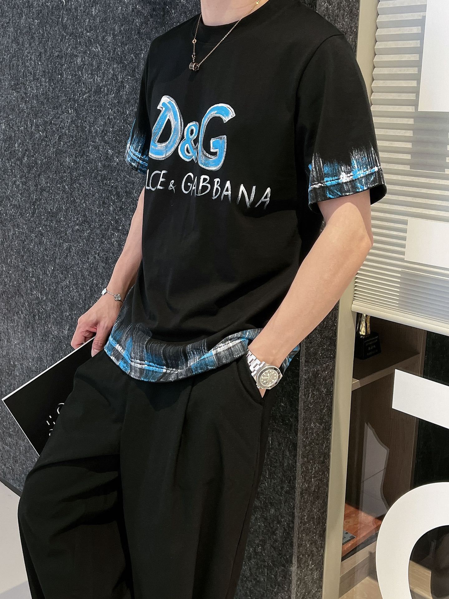 GXZ Men’s D&G-Inspired Graphic T-Shirt – Bold Black with Blue Details