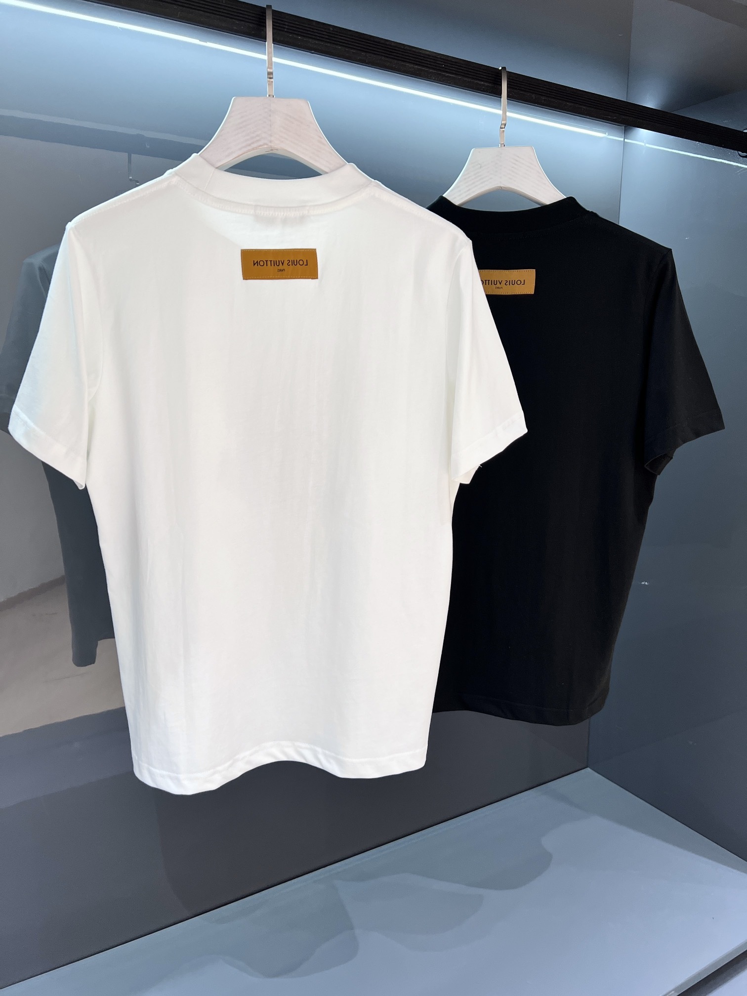 GXZ Men’s Luxury Graffiti Logo T-Shirt - Stylish Casual Wear