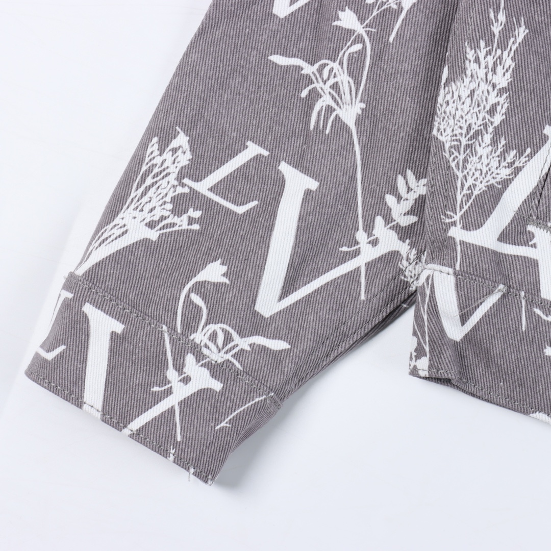 Step Up Your Style with the GXZ Floral Print Denim Jacket