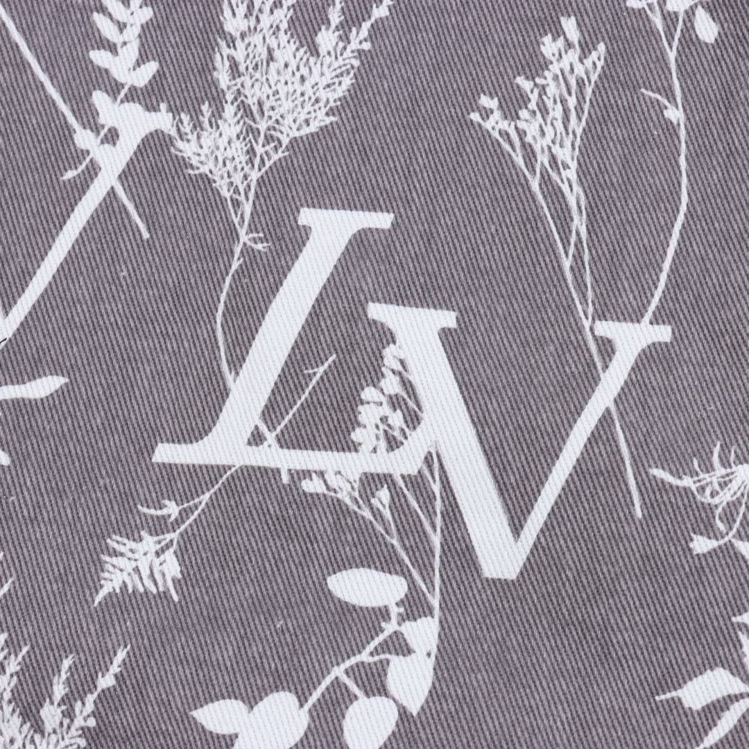 Step Up Your Style with the GXZ Floral Print Denim Jacket