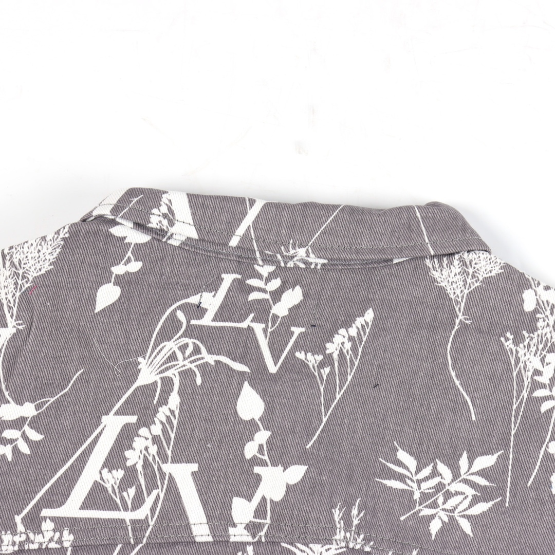 Step Up Your Style with the GXZ Floral Print Denim Jacket