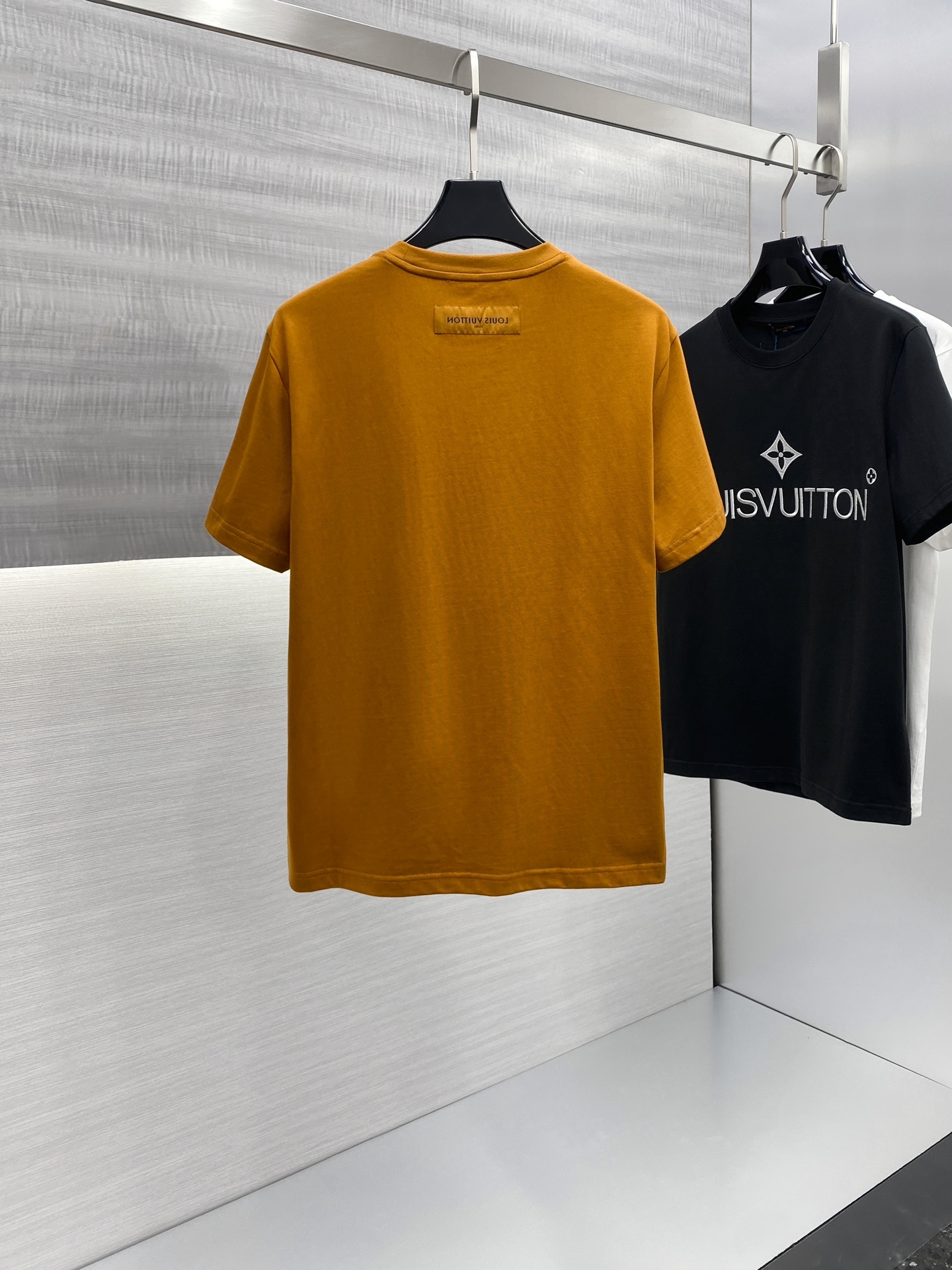 GXZ Men’s Signature Embroidered Logo T-Shirt – Premium Casualwear