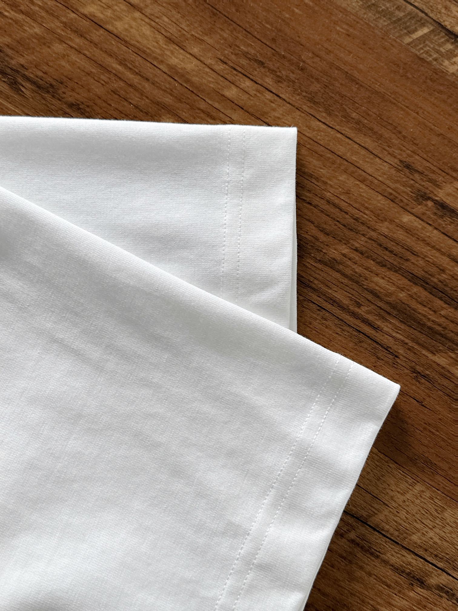 GXZ Men’s Premium White Crewneck T-Shirt – Sophisticated Comfort for Everyday Wear