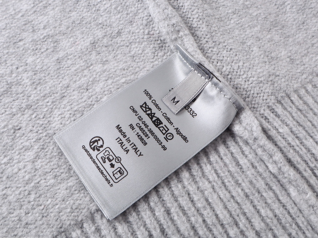 Elegance Meets Nature: GXZ Lily Embroidered Knit Sweater