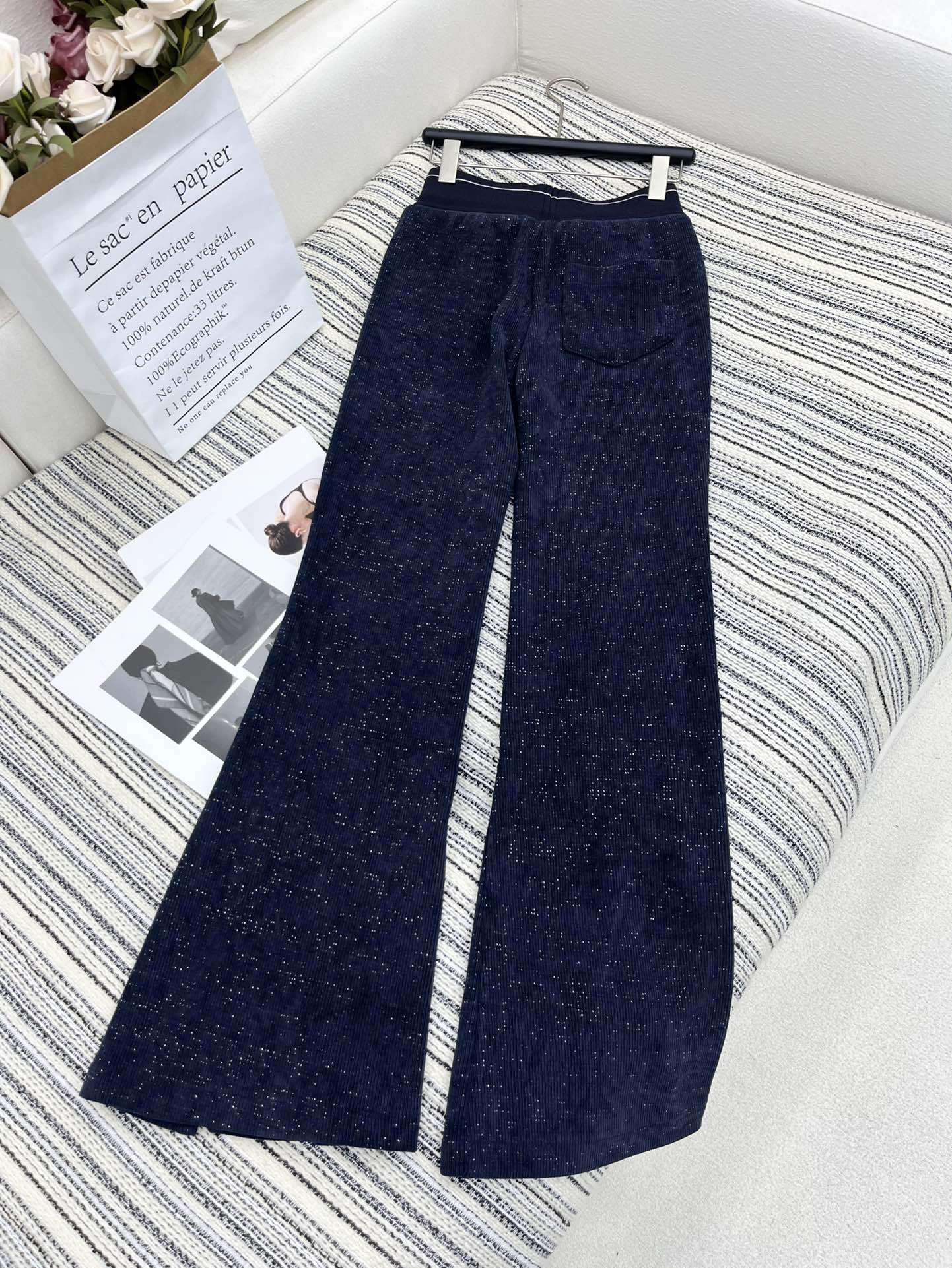 Chic Women's Corduroy Flared Pants with Drawstring Waist